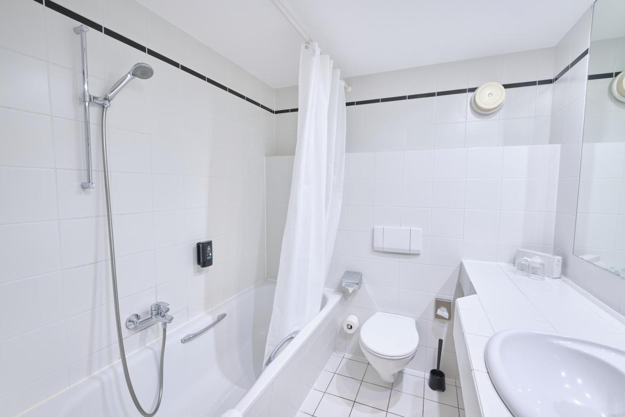 דיסבורג Hotel Plaza מראה חיצוני תמונה