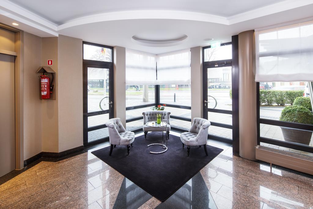 דיסבורג Hotel Plaza מראה חיצוני תמונה
