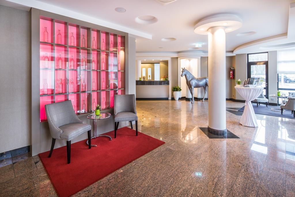 דיסבורג Hotel Plaza מראה חיצוני תמונה