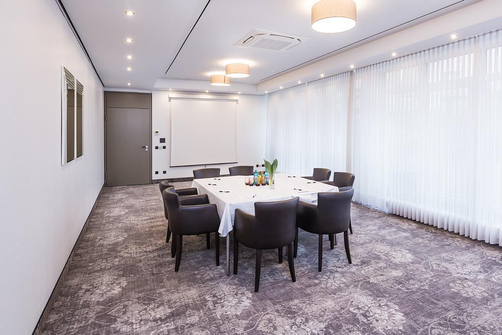 דיסבורג Hotel Plaza מראה חיצוני תמונה